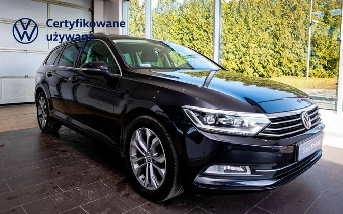 Volkswagen Passat cena 69900 przebieg: 137070, rok produkcji 2017 z Łódź małe 781